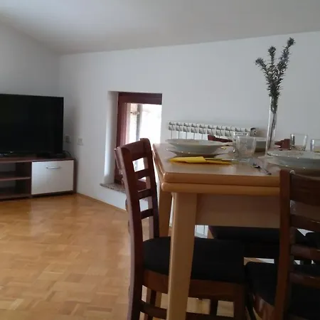 Apartment Apartma Ivan *